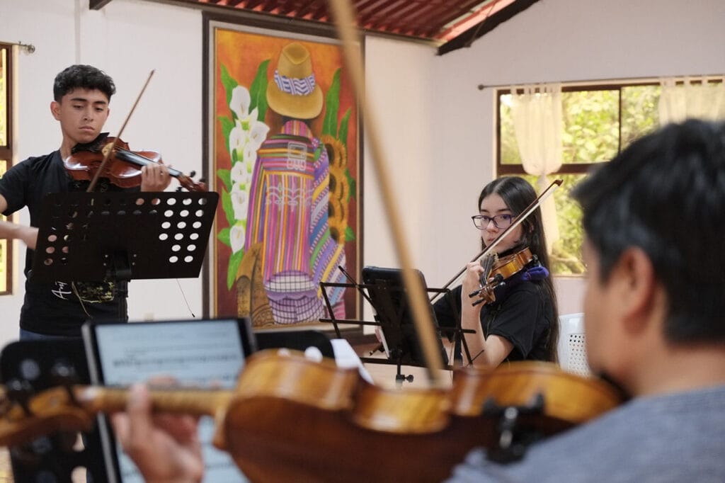 Ensayo San Lucas Musica para Juventud GT