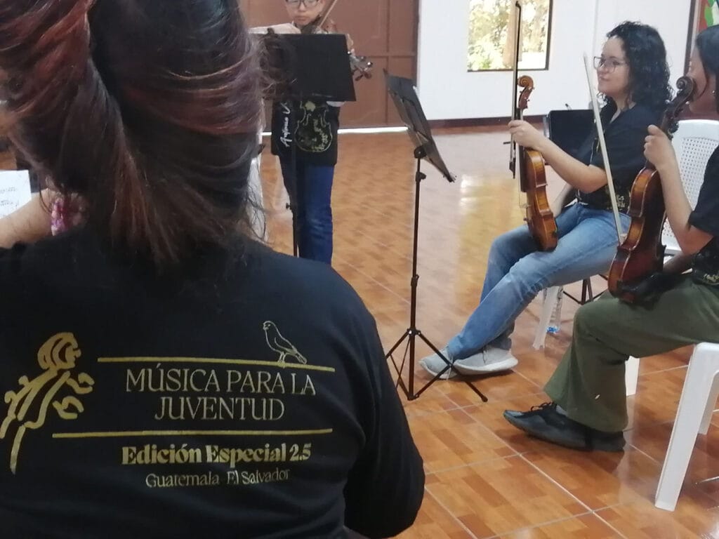 Ensayo San Lucas Musica para Juventud GT